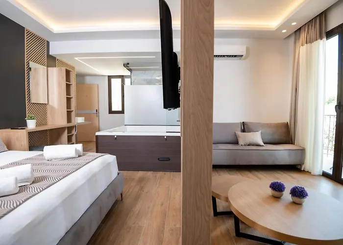 John & Mary Apartment *