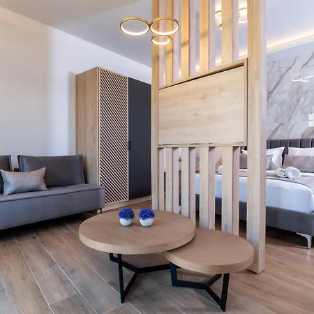 Апартаменти John & Mary Ретимно (Крит)