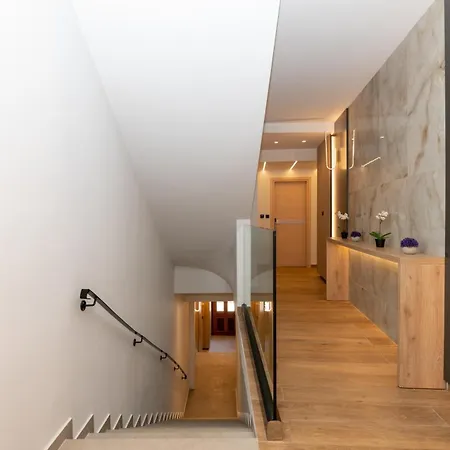 John & Mary Апартаменти Ретимно (Крит)